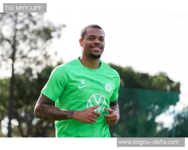 恩梅查谈加盟多特后的成长与世界杯梦想